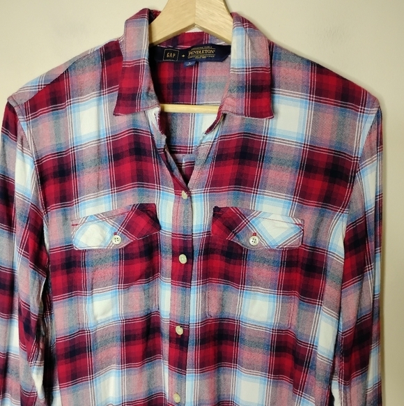 Gap+Pendleton Flannel Shirt Red Blue Plaid Boyfriend Fit Wool Blend Size Small - Picture 3 of 7